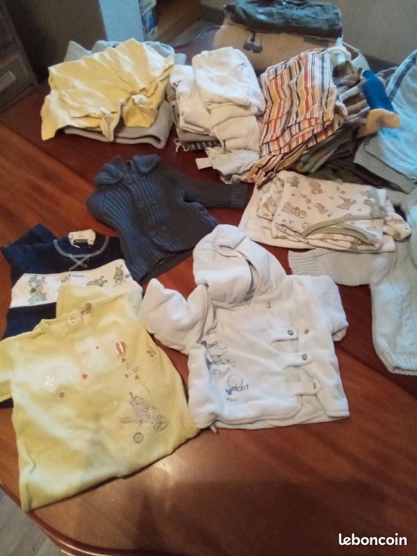 Lot de vêtements bébé garçon de 1 a 18 mois (image 2)