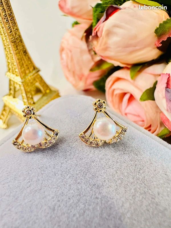 Boucles D’oreilles Vintage Or Et Perles Avec Cristaux - Percées, état Impeccable, Fermoir Clous