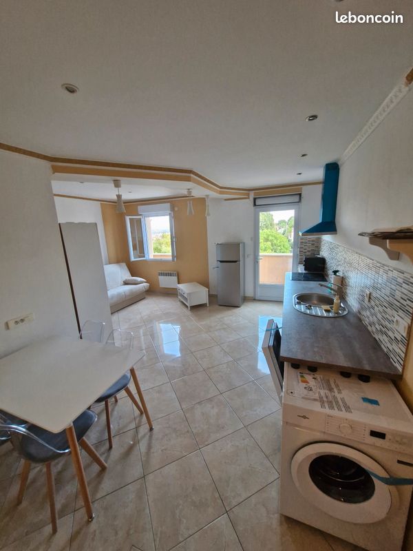 Appartement 1 pièce 27 m² · à Vitry-sur-Seine · 27 m² · 1 100 €