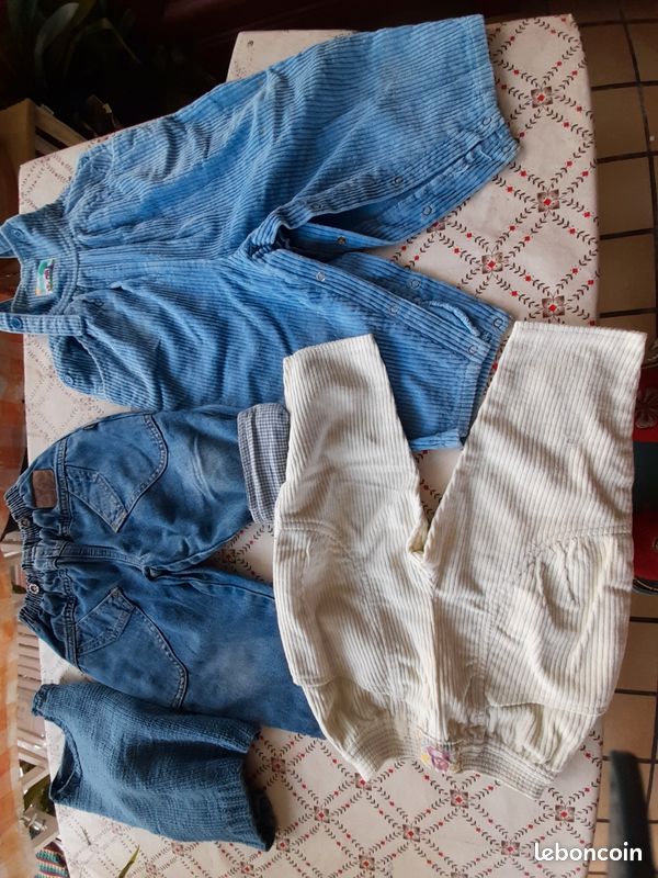 À vendre à l'unité layette 18 mois, pantalons et 1 pull laine à donner avec 1achat (image 1)