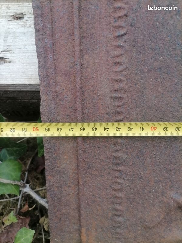 Plaque en fonte (image 2)