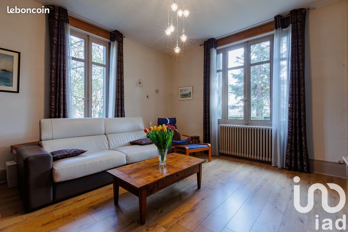 Maison 3 pièces 129 m²