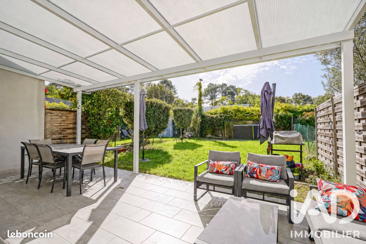 Maison 5 pièces 109 m² · à Saint-Médard-en-Jalles · 109 m² · 379 000 €