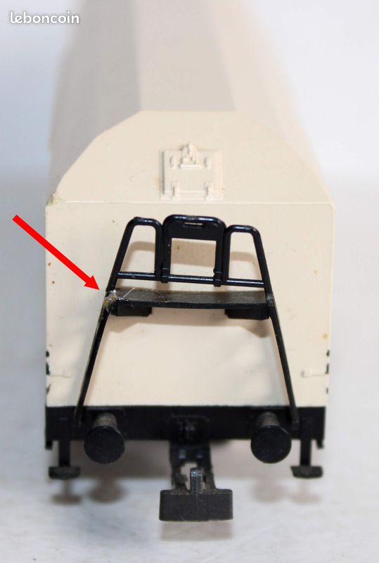 Rivarossi HR6677 -2 HO - un wagon trémie cerealier Monfer