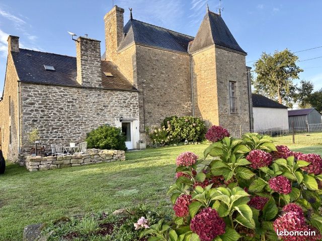 Maison 5 pièces 131 m² · à Caden · 131 m² · 213 000 €
