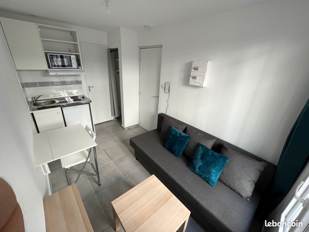 Appartement 1 pièce 12 m² · à Béziers · 12 m² · 350 €/mois