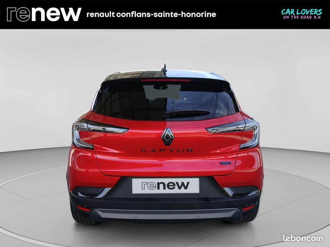 RENAULT Captur E-Tech full hybrid 160 ch esprit Alpine (image 24)