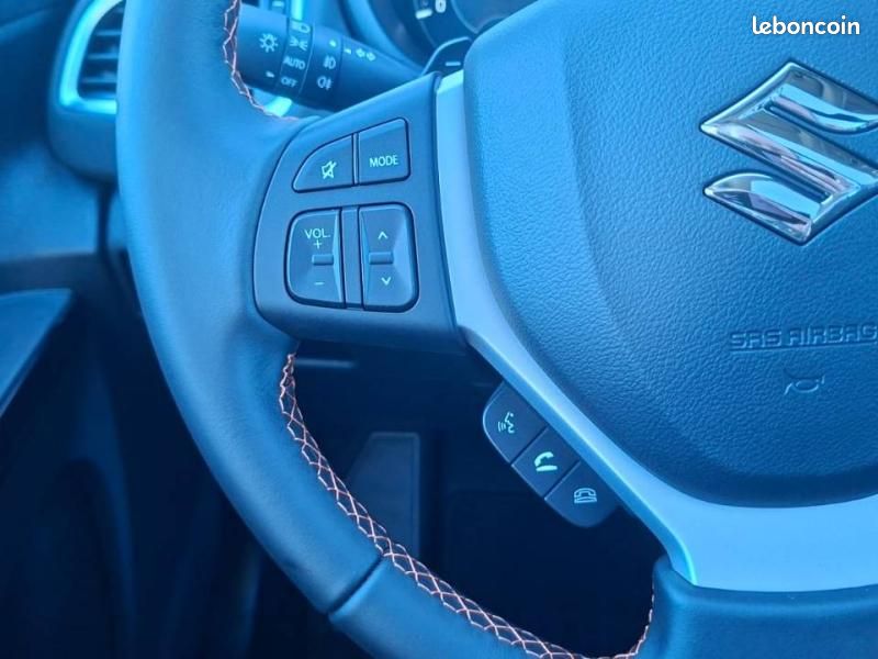 Suzuki S-Cross 1.4 Boosterjet Hybrid 110ch Xplore Auto Allgrip (image 20)