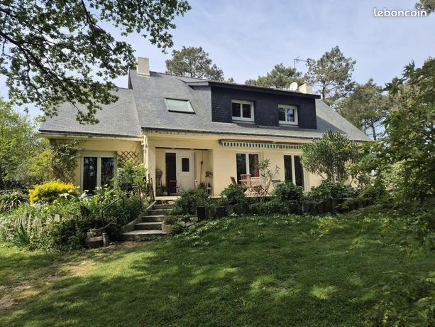 Maison 8 pièces 195 m²