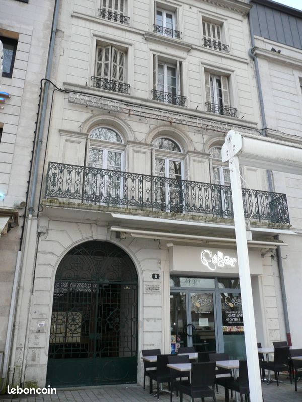 Appartement 1 pièce 21 m² · à Niort · 21 m² · 380 €