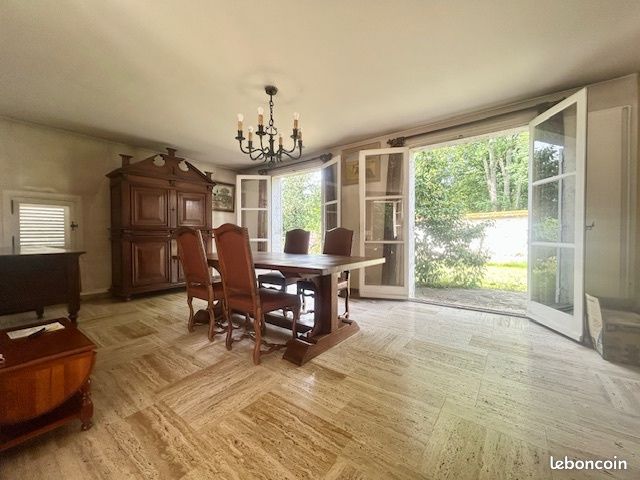 Propriété 13 pièces 341 m² (image 6)