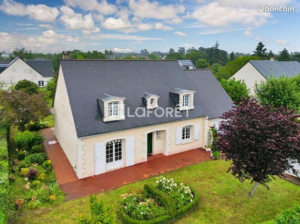 Maison 8 pièces 183 m²