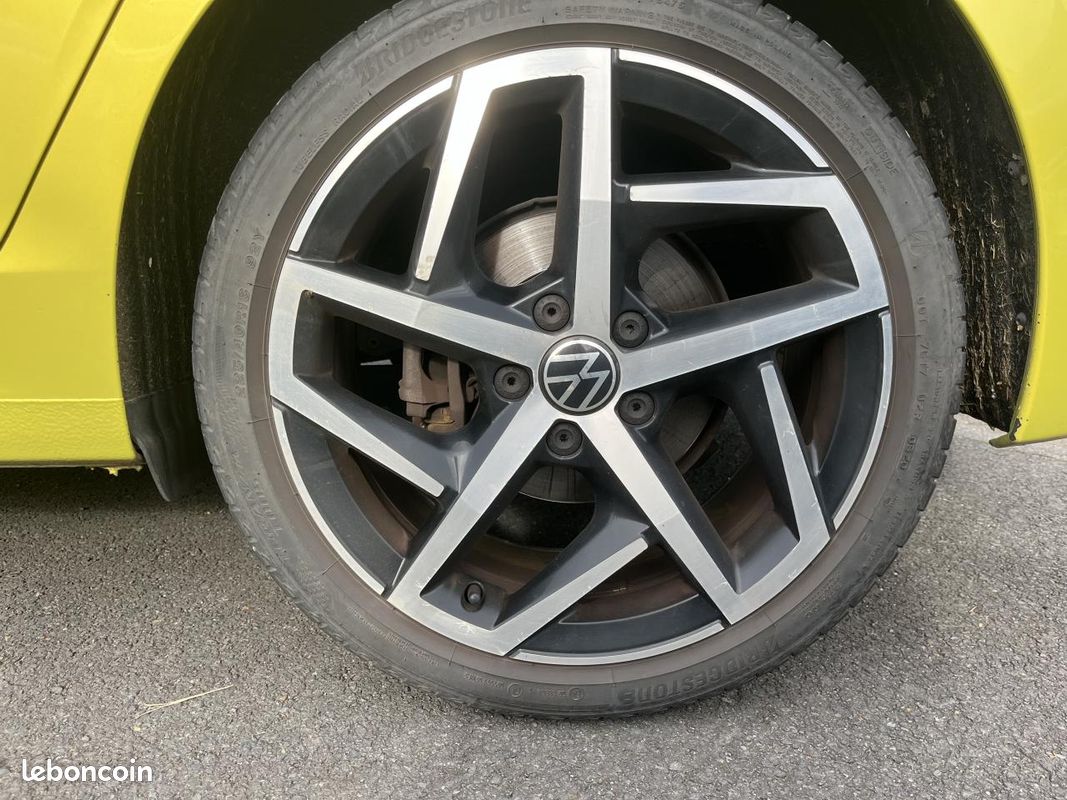 VOLKSWAGEN GOLF 1.5 eTSI OPF 150ch Style 1st DSG7 - Attelage/T.O/IQ Light/Sièges AV chauff/JA 18 (image 23)