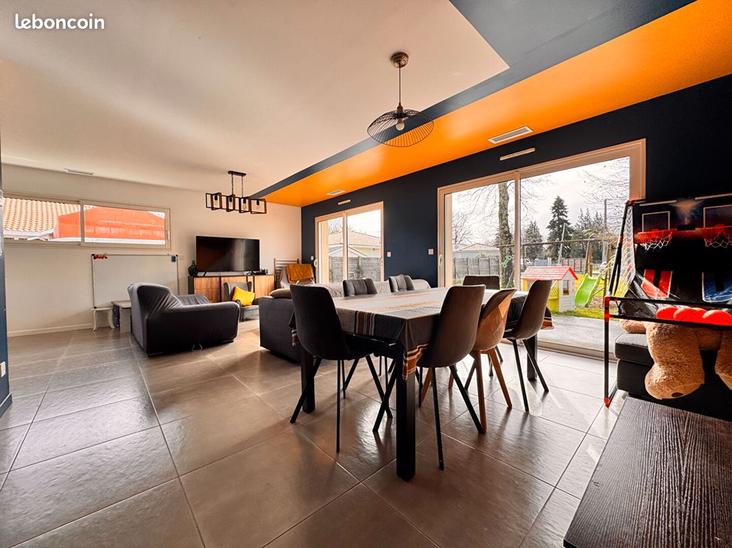 Maison 5 pièces 113 m² · à Biganos · 113 m² · 430 000 €