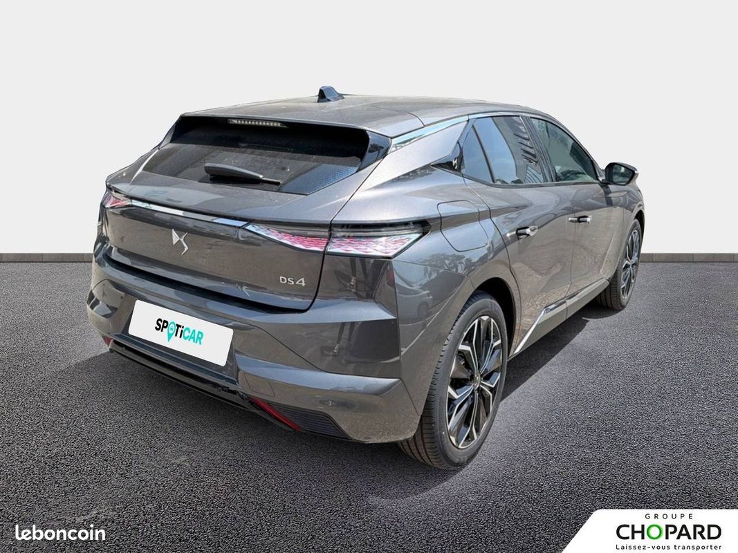 DS DS 4 Hybride 136 e-DCT6 Etoile - Alcantara (image 8)