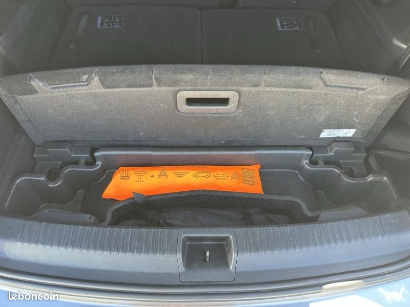 Renault Espace 1.2 E-Tech full hybrid 200ch esprit Alpine 7 places - 24 (image 10)