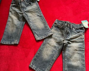 Lot jeans garçon Taille 12 mois Neuf Vêtements bébé - Main Image
