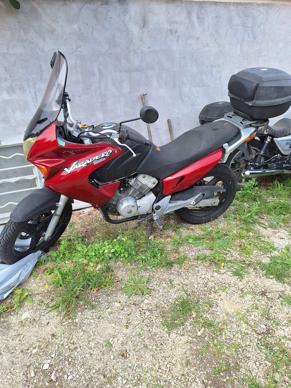 Honda Varadero 125 - Lys Moto, le Numéro 1 de la moto d'occasion