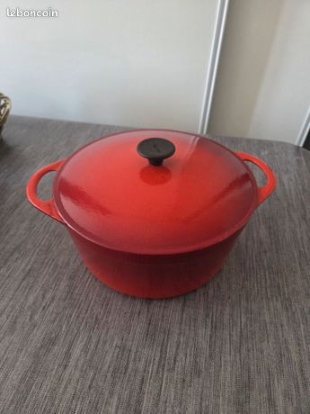 Cocotte en fonte ovale cousances d'occasion - Arts de la table - - page 2