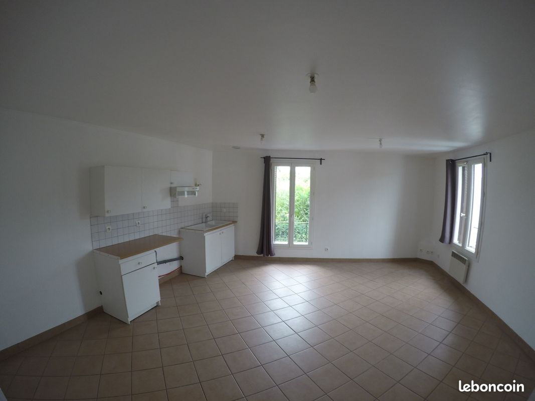 Appartement 1 pièce 35 m² · à Pierrelaye · 35 m² · 680 €/mois
