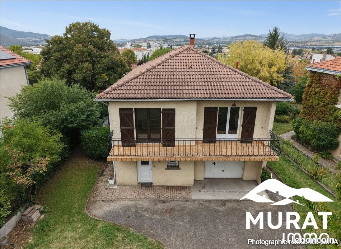 Maison 6 pièces 128 m² · à Cournon-d'Auvergne · 128 m² · 270 000 €