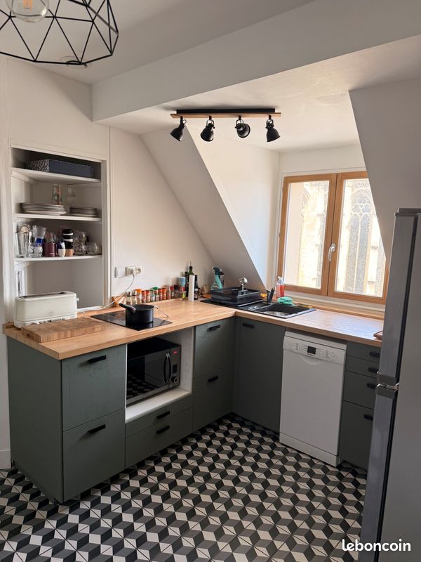 Appartement 3 pièces 67 m² · à Amiens · 67 m² · 850 €