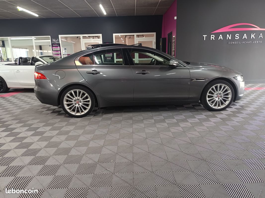 Jaguar xe 2.0l 250cv portofolio (image 6)