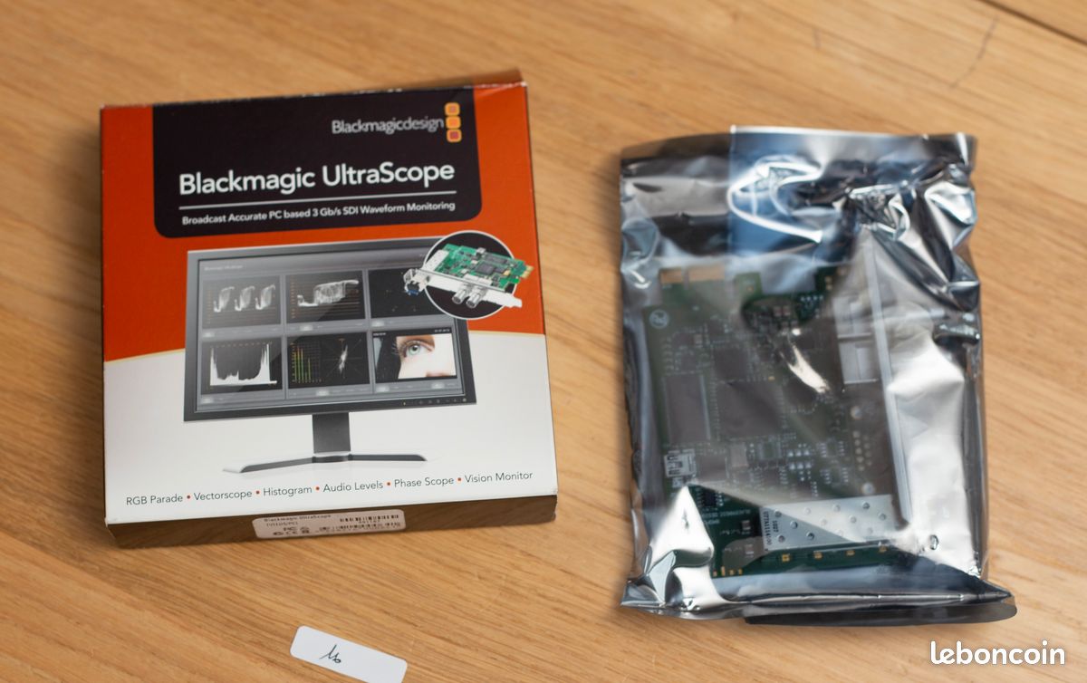 PC carte Blackmagic UltraScope 3Gb/s SDI Accessoires informatique