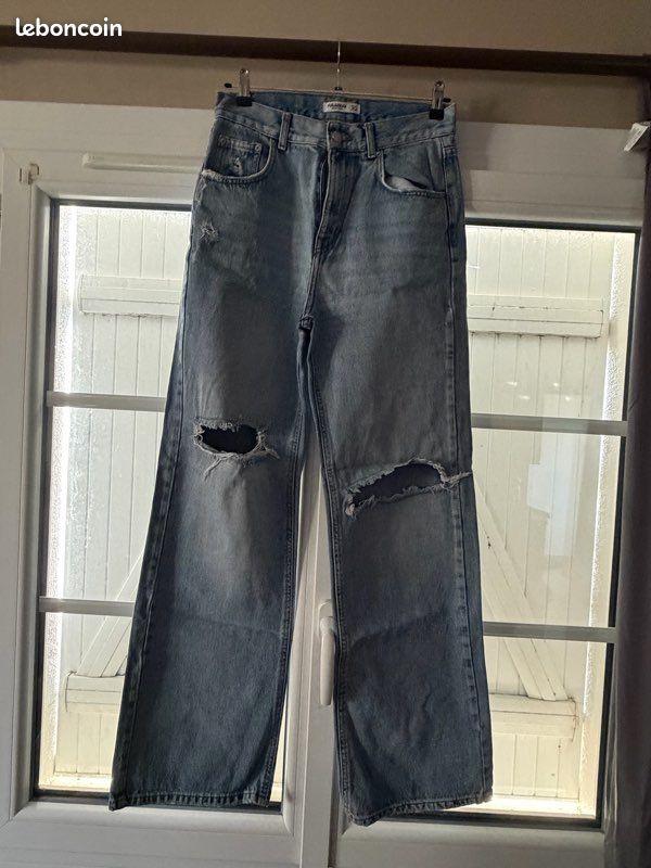 Jean à trou pull and bear (image 2)