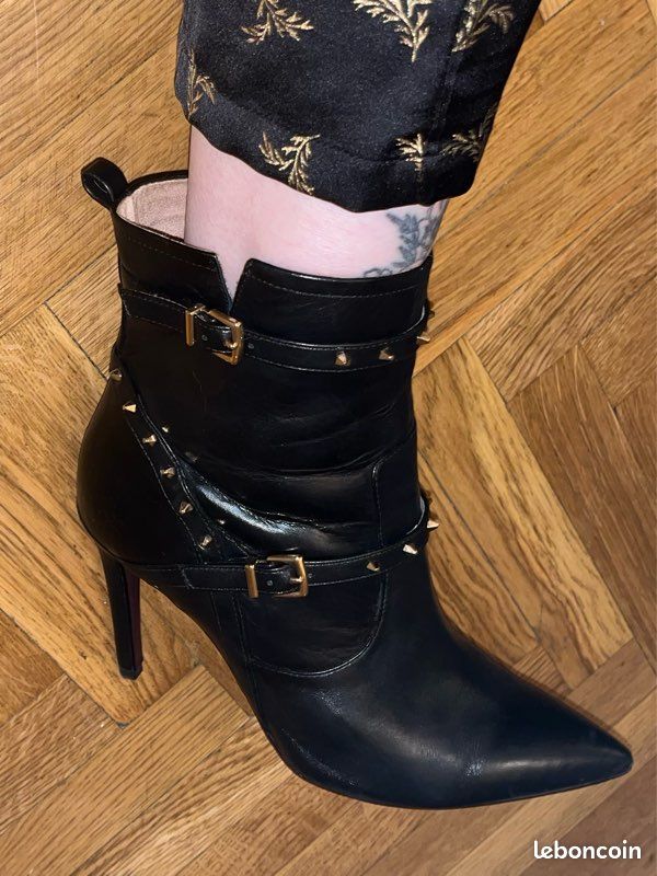 Talons Hauts Femme Occasion – Marque Just Fab, Noirs, Pour Sorties Ou événements