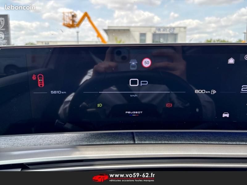Peugeot 5008 Hybrid 145ch Allure Business e-DCS6 (image 13)