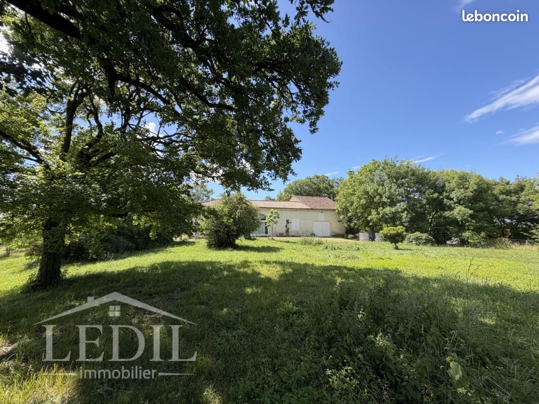 Maison 4 pièces 130 m² · à Vic-Fezensac · 130 m² · 327 500 €