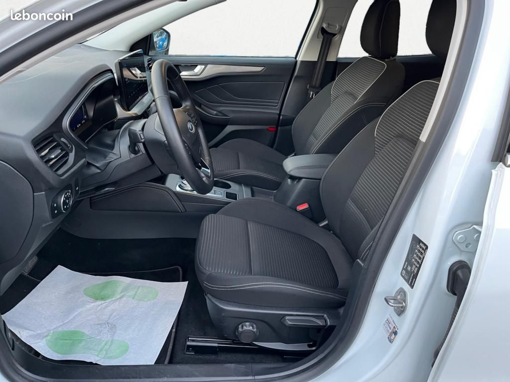 FORD FOCUS SW EcoBlue 120 BVA IV SW Titanium X Business - Pack Hiver - Caméra (image 10)