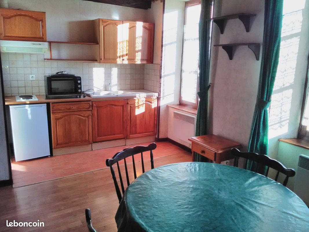 Appartement 1 pièce 28 m² · à La Côte-Saint-André · 28 m² · 410 €/mois