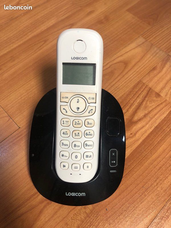 Téléphone fixe (image 1)