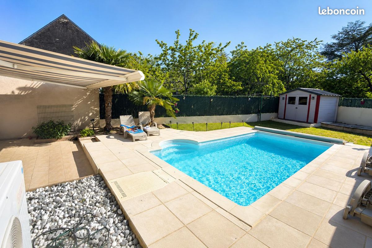Maison 4 pièces 155 m² · à Issoudun · 155 m² · 207 000 €