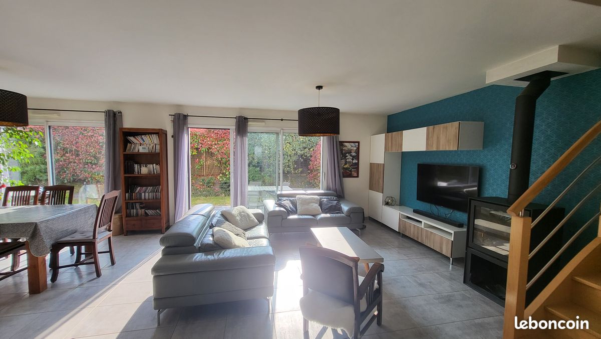 Maison 6 pièces 141 m² · à Saint-Grégoire · 141 m² · 493 000 €