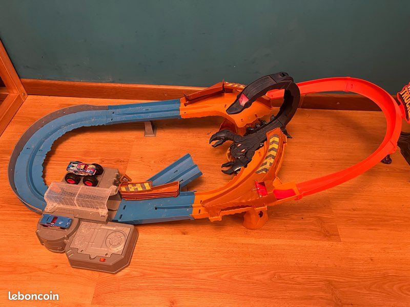 Circuit hotwheel scorpion (image 1)