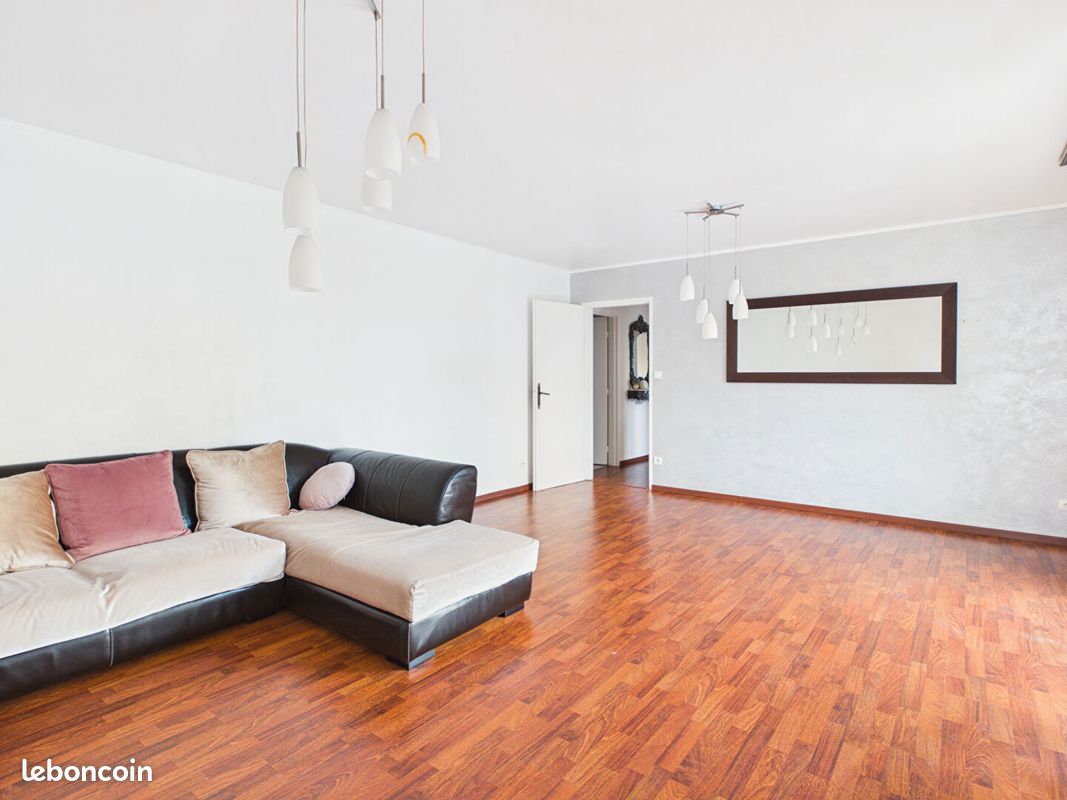 Appartement 3 pièces 73 m² · à Strasbourg · 73 m² · 174 000 €