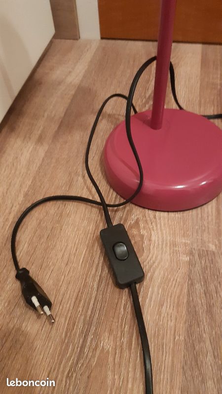 Lampe de bureau (image 4)