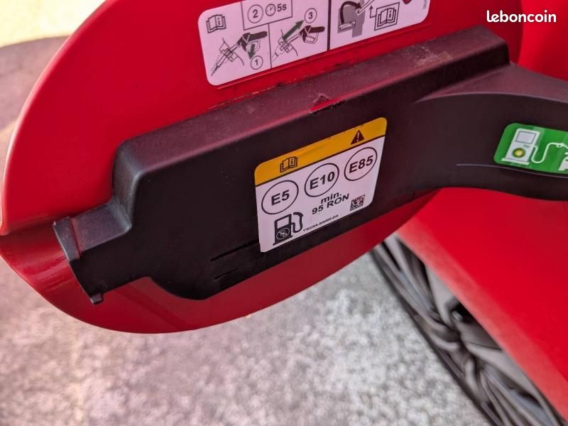 Ford Fiesta 1.0 Flexifuel 95ch Titanium Business 5p (image 9)