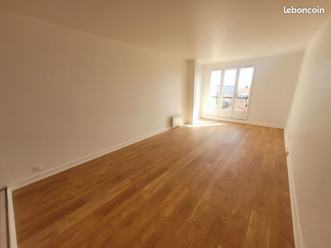 Appartement 3 pièces 60 m² · à Le Bourget · 60 m² · 169 000 €