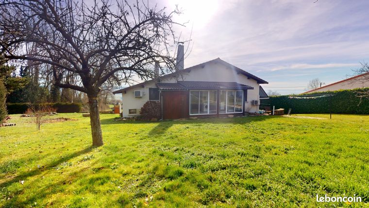 Propriété 5 pièces 140 m²