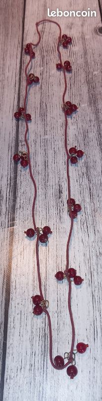 Collier Perles De Verre Rouge Vintage Réglable - Bijou Femme état Impeccable - Style Rétro