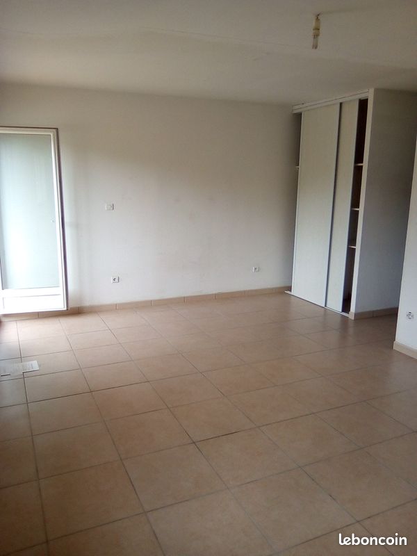 Appartement 1 pièce 32 m² · à Aire-sur-l'Adour · 32 m² · 350 €/mois