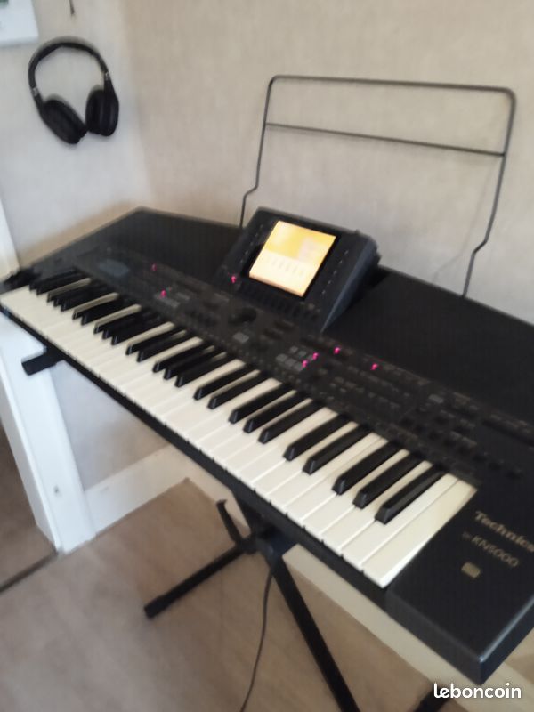 Clavier synthétiseur technics kn 5000 (image 1)