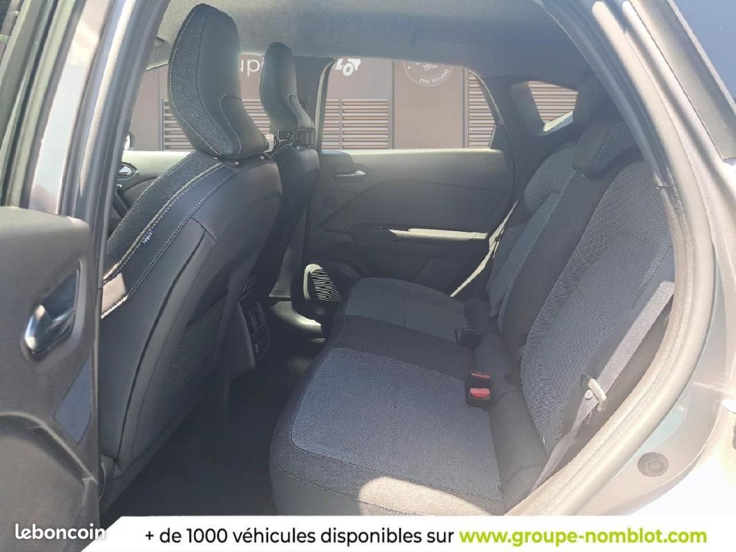 Renault Captur mild hybrid 160 EDC Techno (image 12)