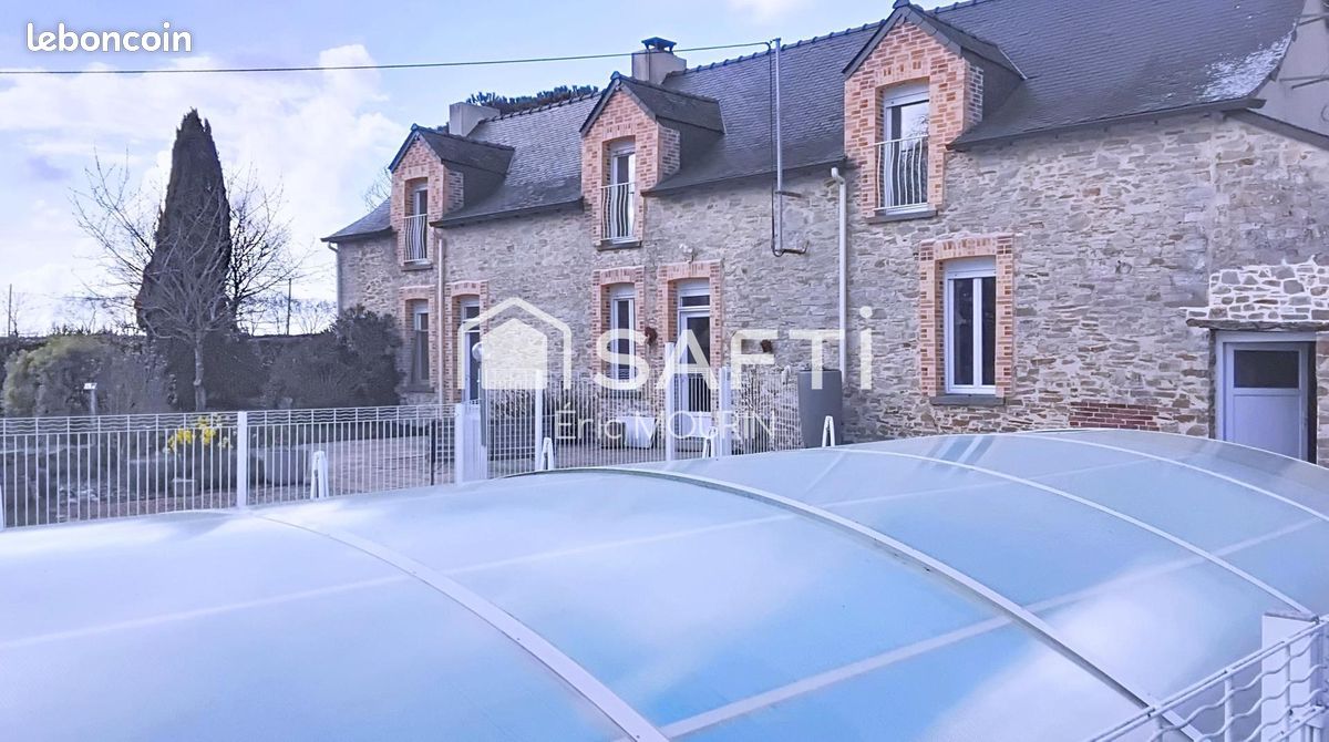 Maison 13 pièces 350 m² · à Erbray · 350 m² · 597 500 €