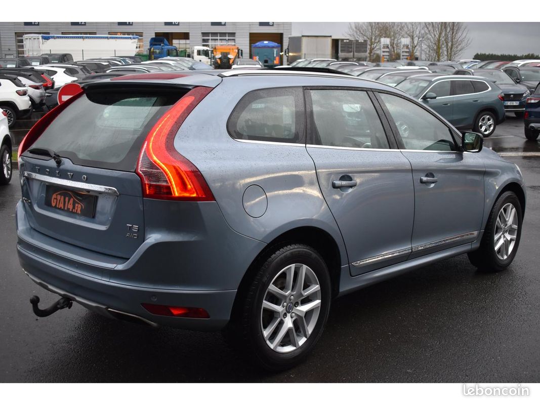 VOLVO XC60 T5 AWD 245 ch Xénium Geartronic A (image 2)