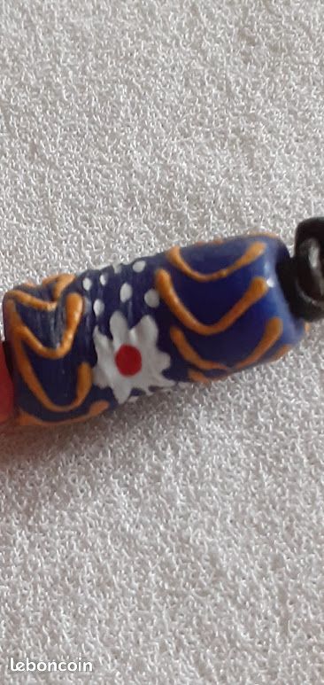 Collier pierre naturelle Lapis-Lazuli et feuilles d'argent